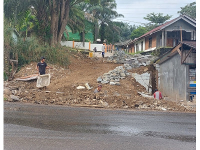 Pembangunan gerbang tahap 2